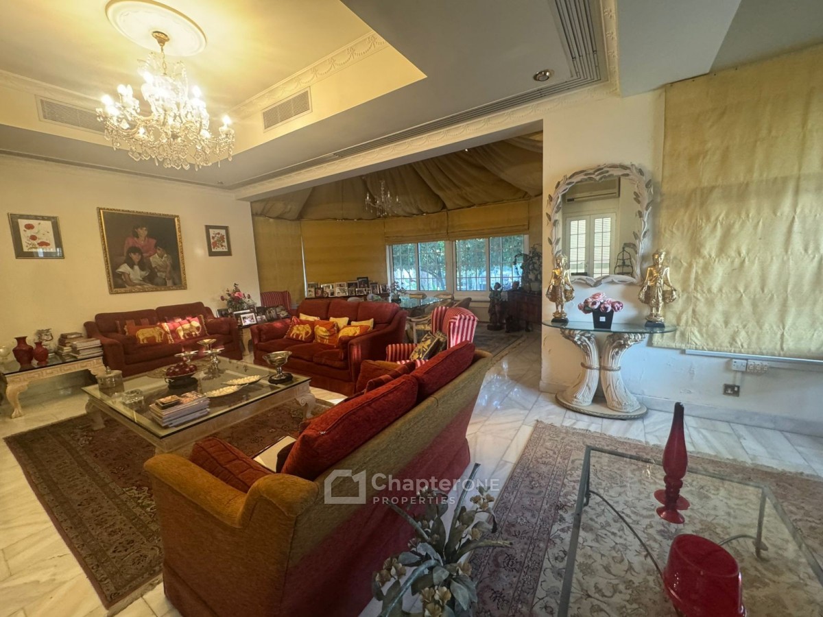 Detached Villa For Sale  in  Egkomi
