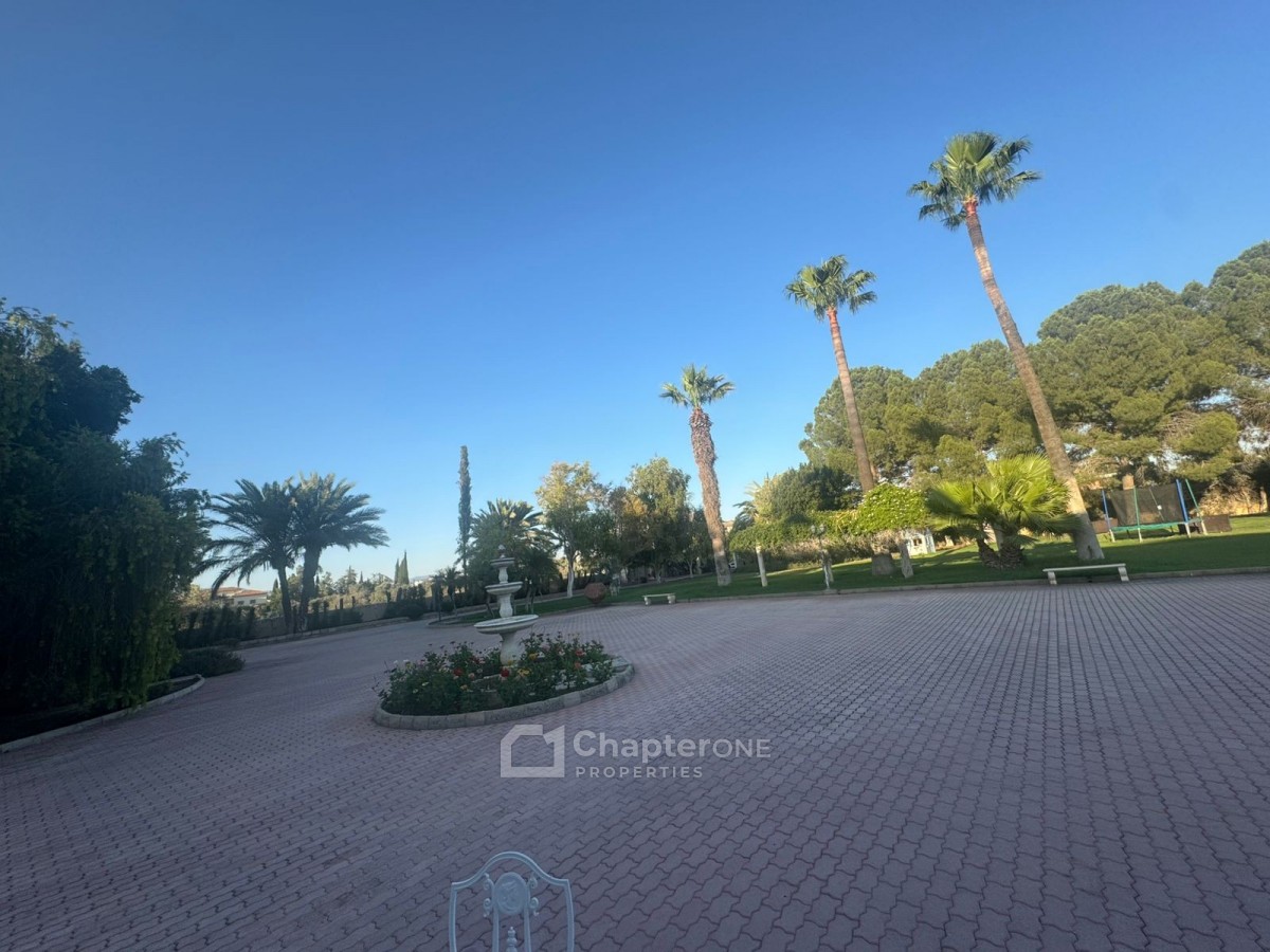 Detached Villa For Sale  in  Egkomi