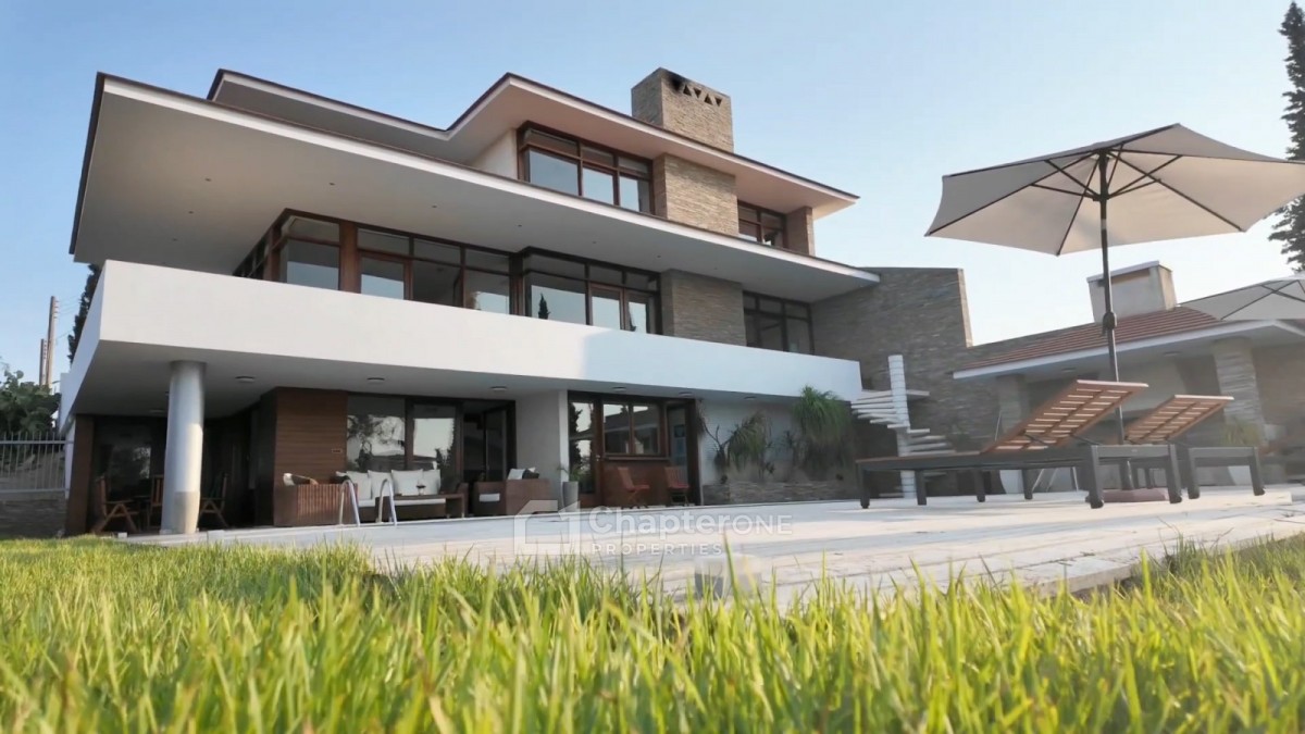 Detached Villa For Sale  in  Egkomi - Makedonitissa