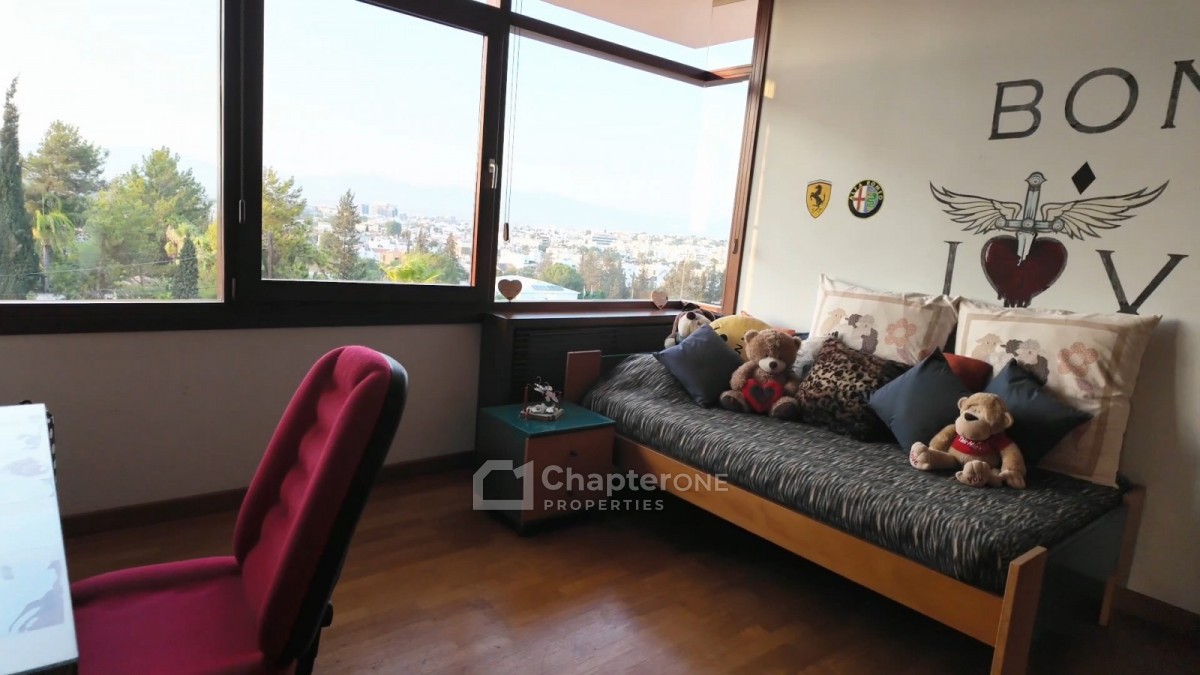 Detached Villa For Sale  in  Egkomi - Makedonitissa