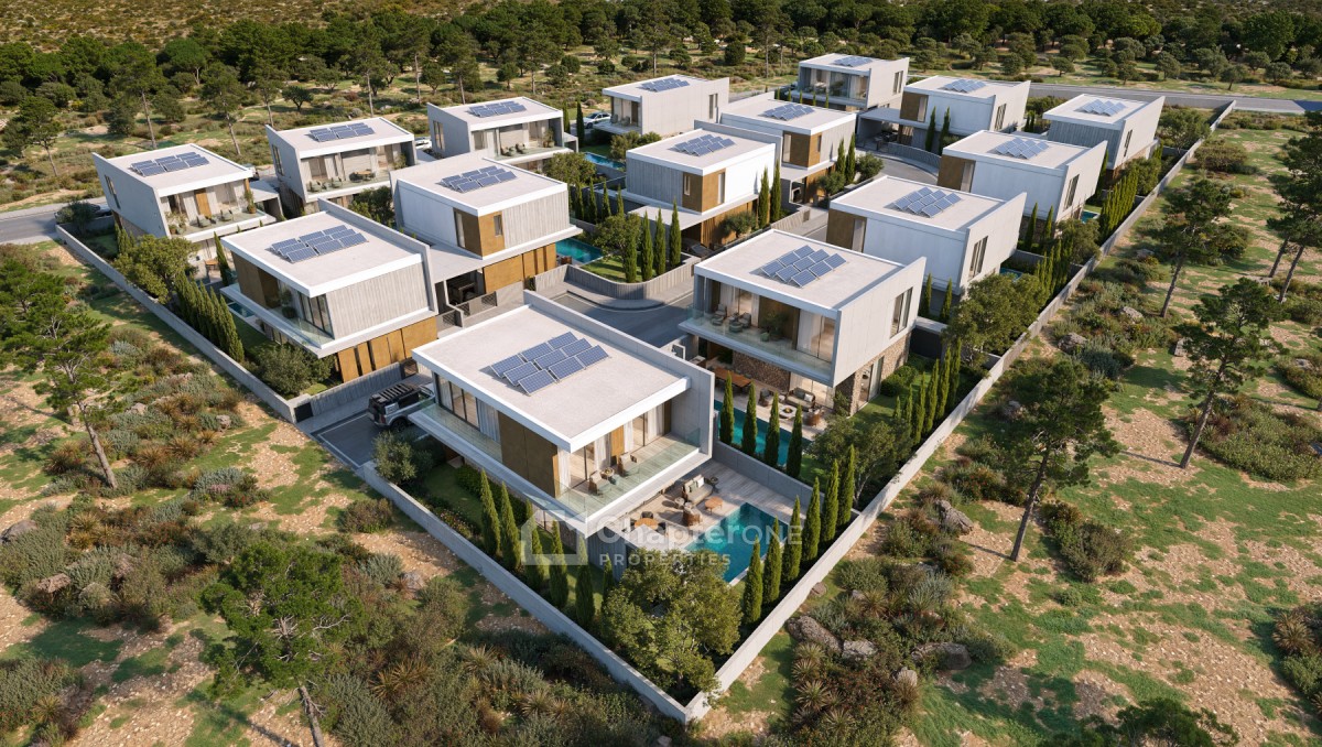 Detached Villa For Sale  in  Geroskipou