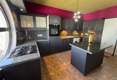 Egkomi - Parissinos, Nicosia Penthouse For Rent | C12108