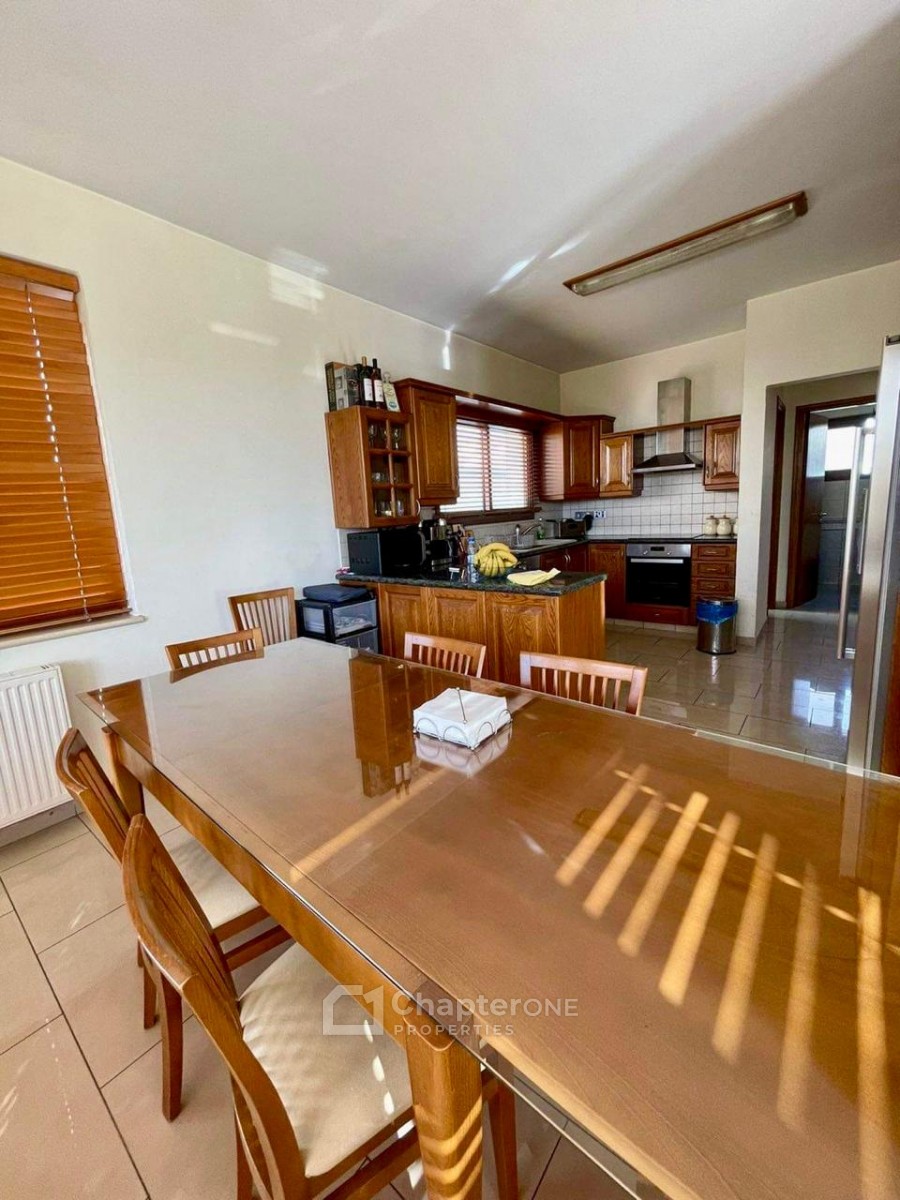 Detached Villa For Sale  in  Geroskipou