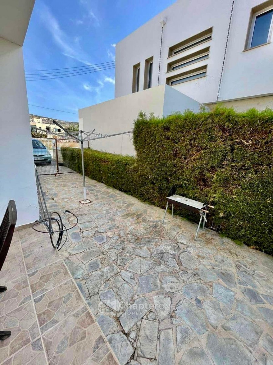 Detached Villa For Sale  in  Geroskipou