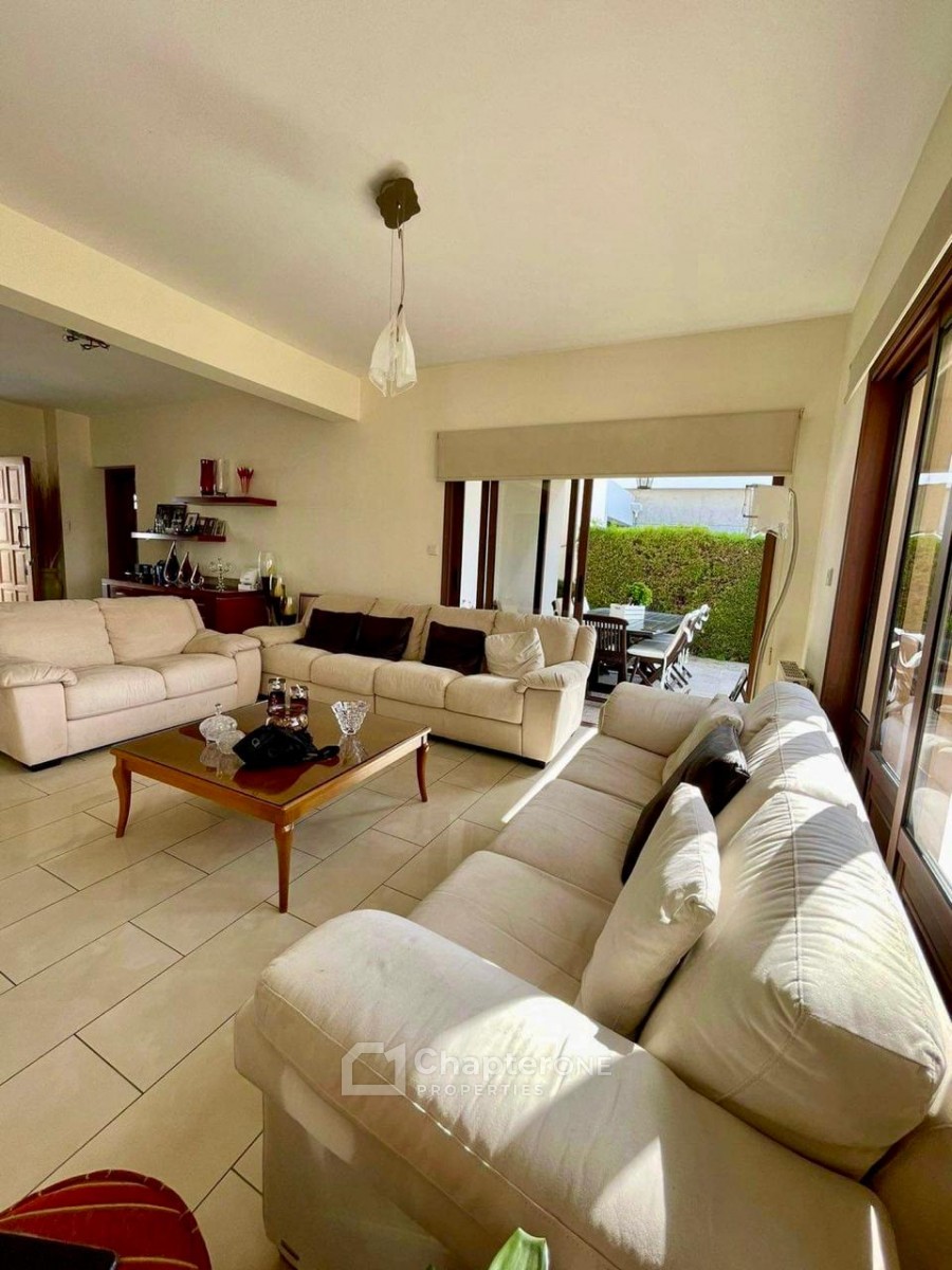 Detached Villa For Sale  in  Geroskipou