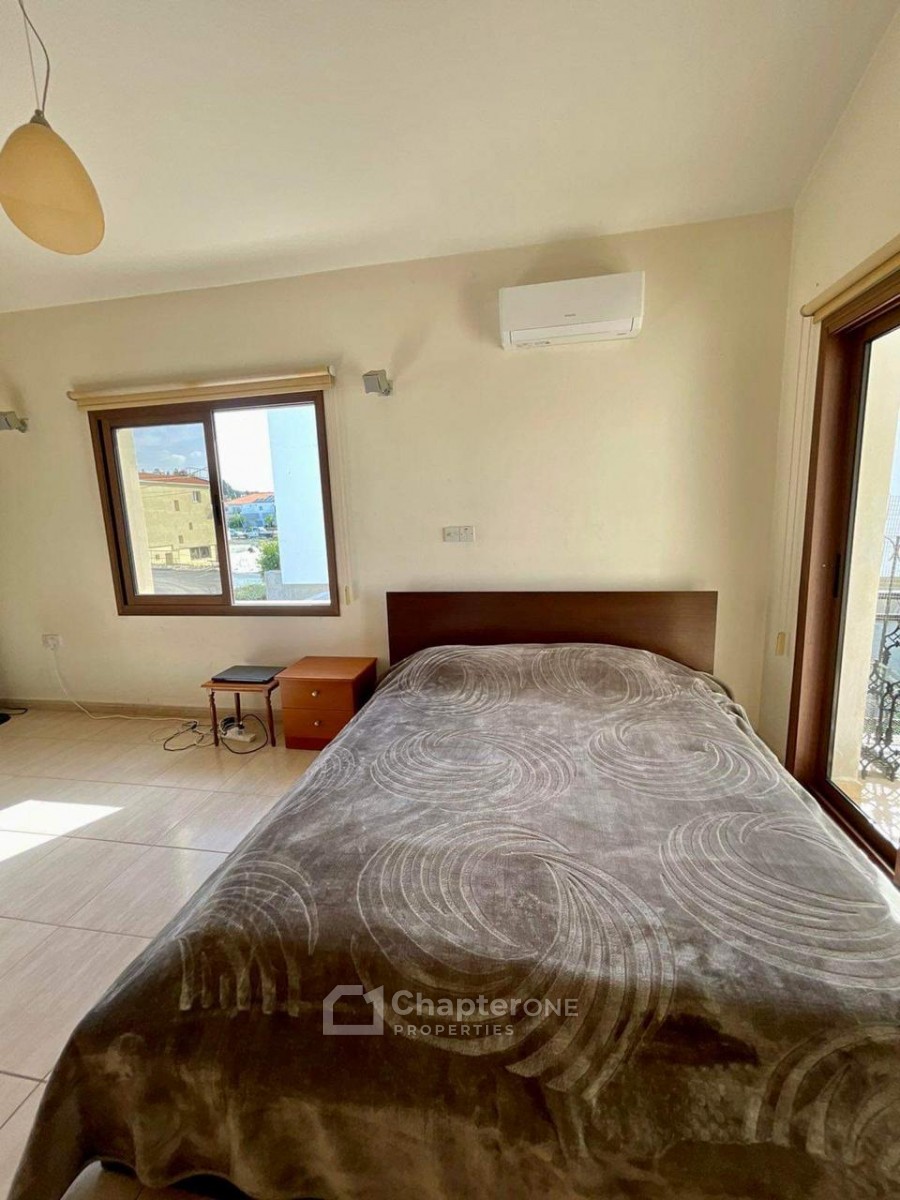 Detached Villa For Sale  in  Geroskipou