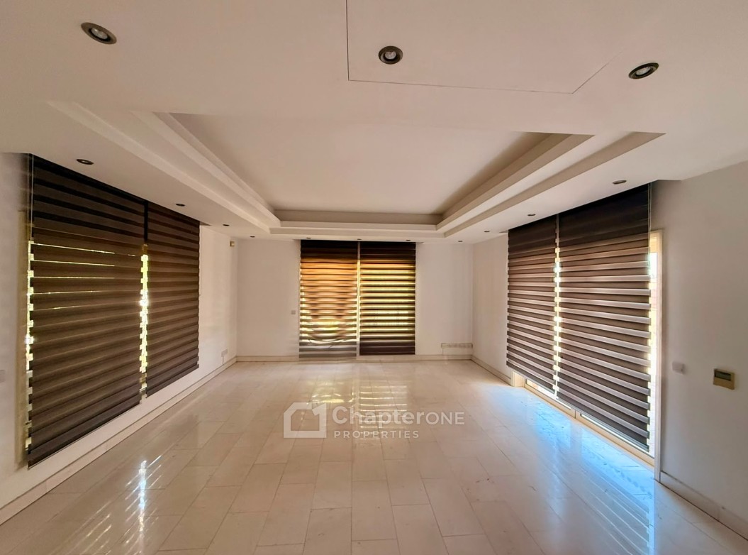 Detached Villa For Sale  in  Platy