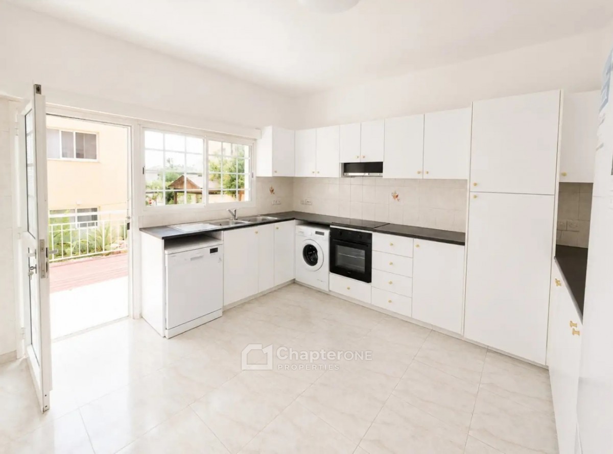 Ground Floor Apartment For Rent  in  Pano Paphos