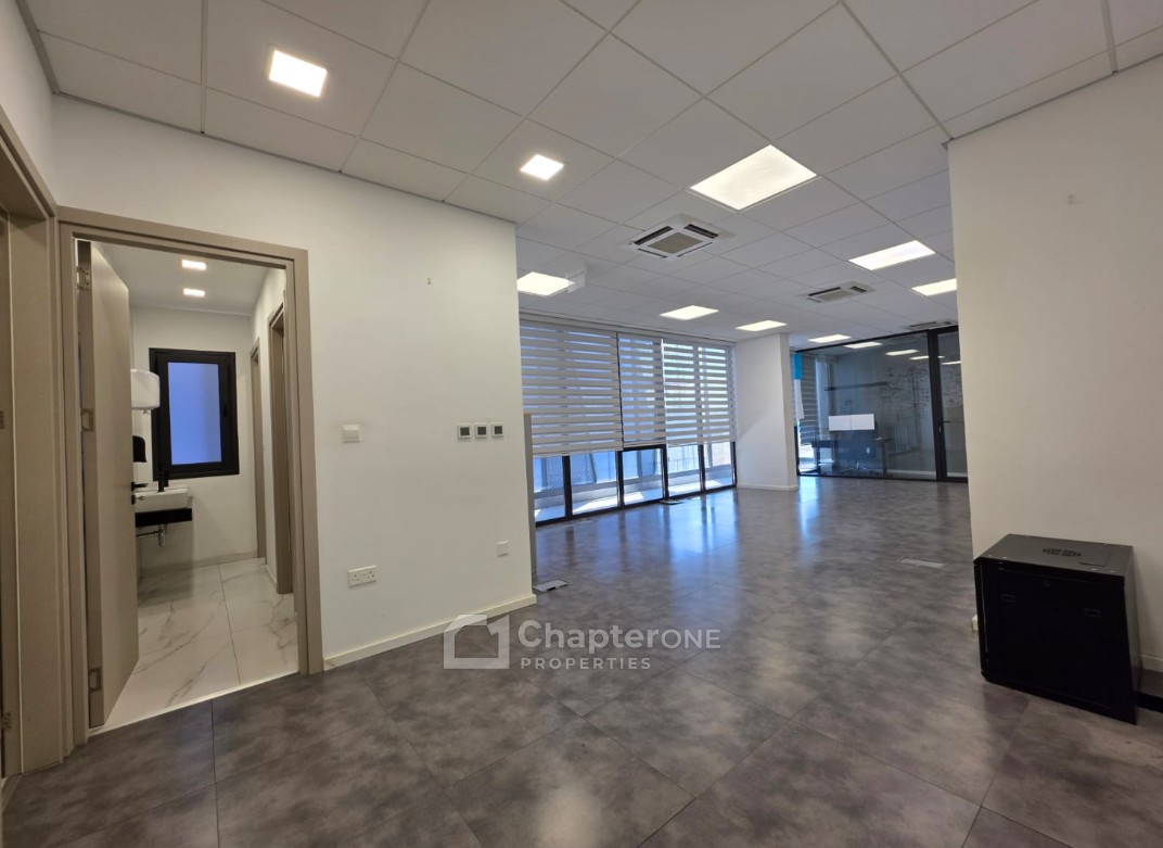 Office  For Rent  in  Latsia - Agios Georgios