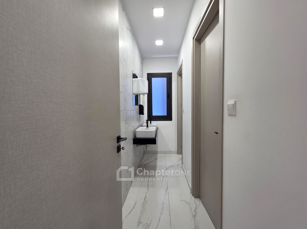 Office  For Rent  in  Latsia - Agios Georgios