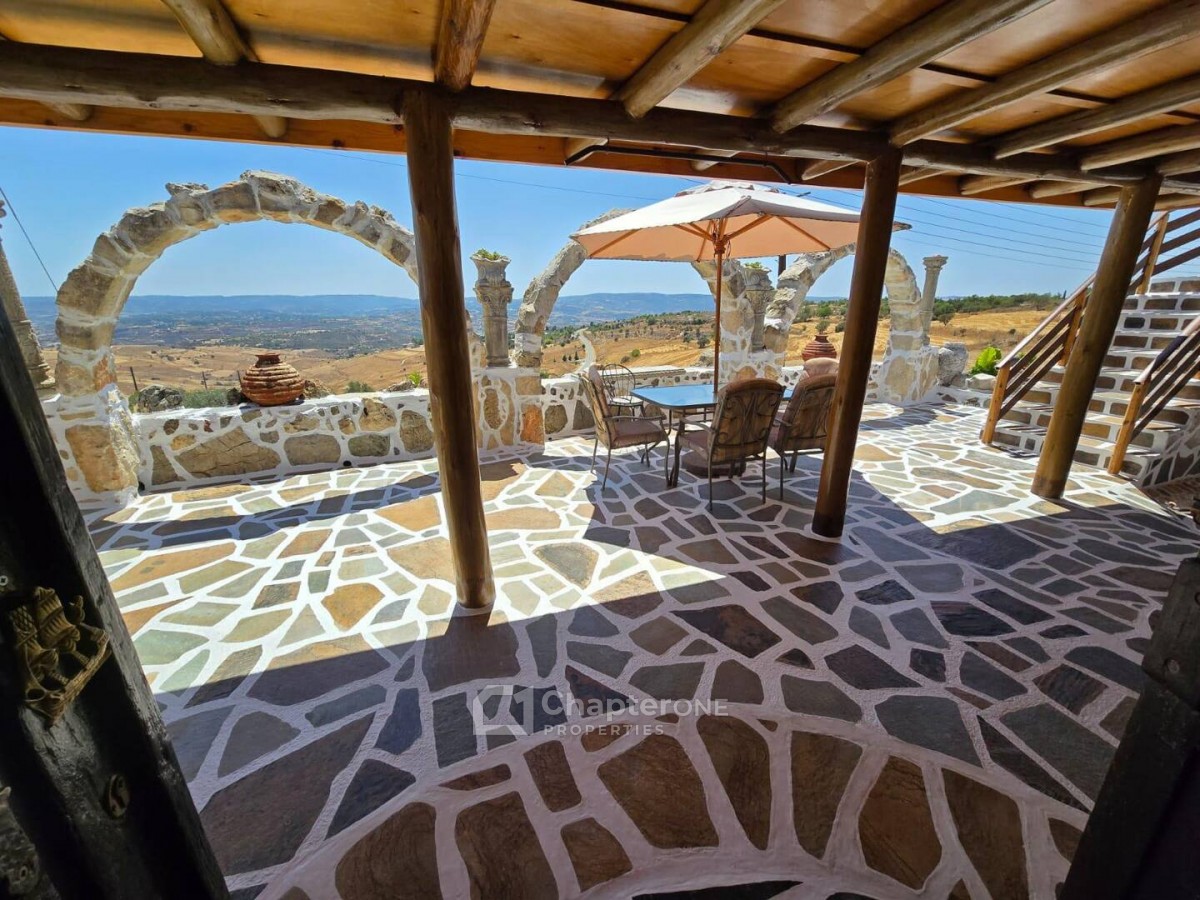 Detached Villa For Sale  in  Milia