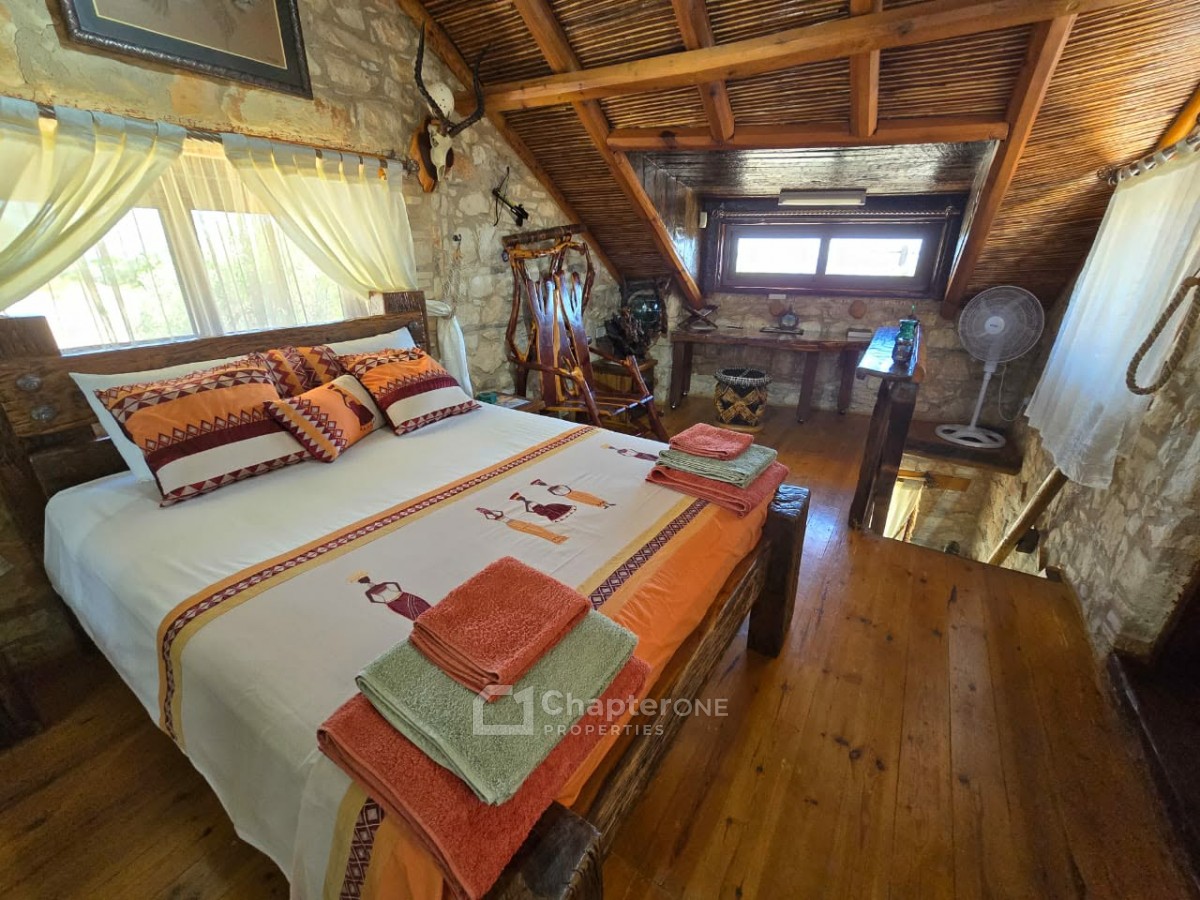 Detached Villa For Sale  in  Milia