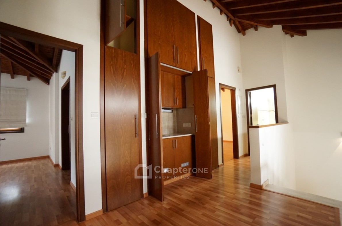 Detached Villa For Rent  in  Egkomi - Makedonitissa
