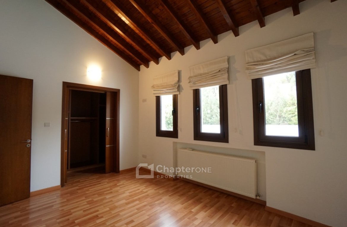 Detached Villa For Rent  in  Egkomi - Makedonitissa