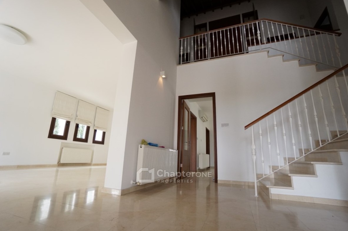 Detached Villa For Rent  in  Egkomi - Makedonitissa