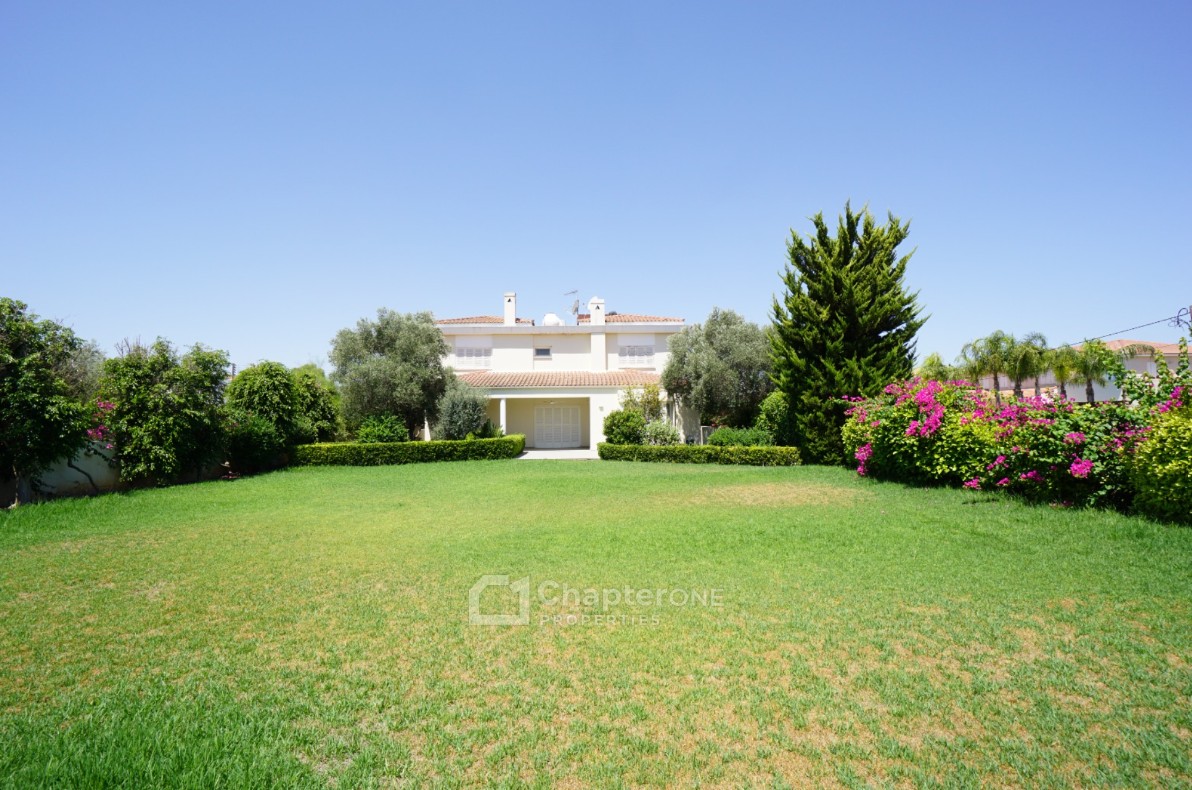 Detached Villa For Rent  in  Egkomi - Makedonitissa