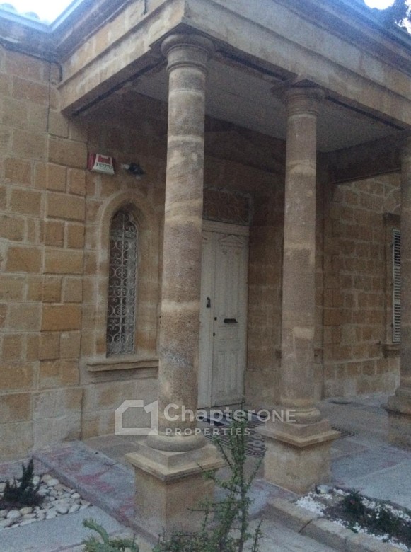 Detached Villa For Rent  in  Strovolos - Chryseleousa