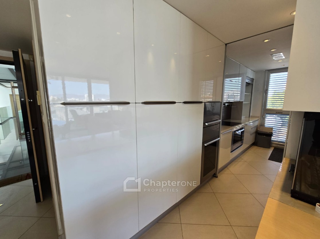 Penthouse For Rent  in  Egkomi - Makedonitissa
