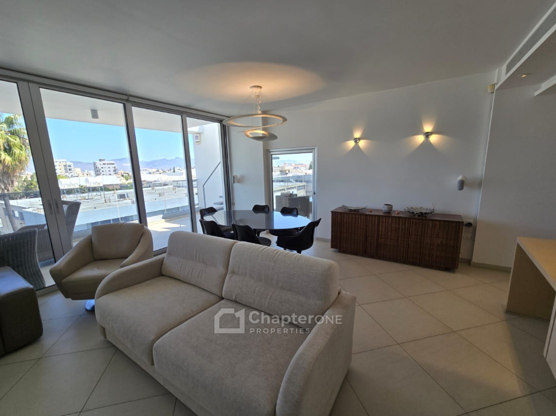 Penthouse For Rent  in  Egkomi - Makedonitissa