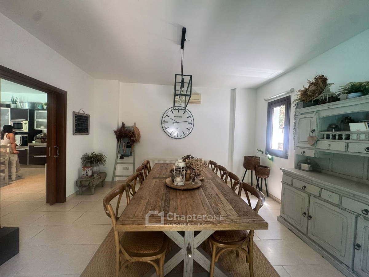Detached Villa For Sale  in  Egkomi - Makedonitissa