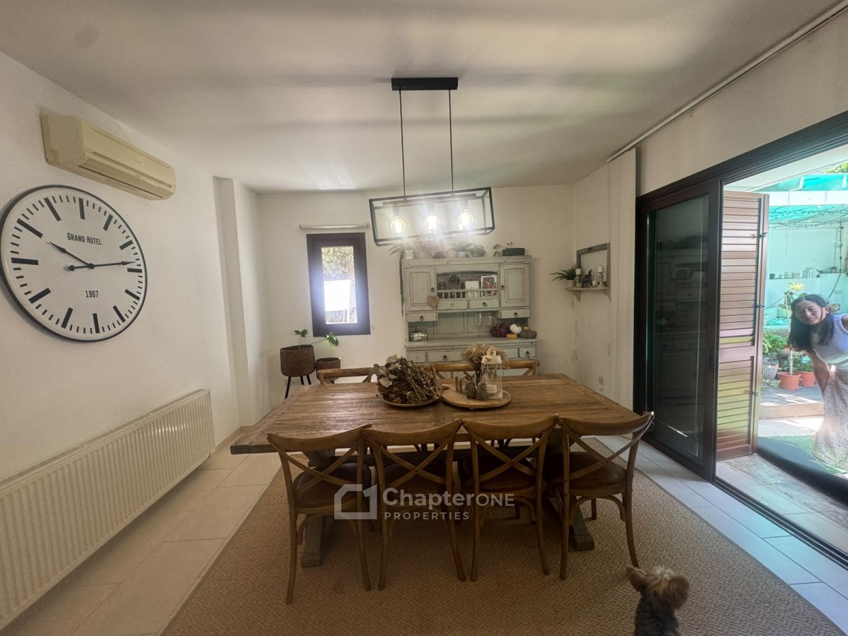 Detached Villa For Sale  in  Egkomi - Makedonitissa