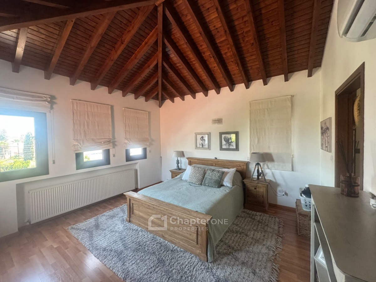 Detached Villa For Sale  in  Egkomi - Makedonitissa