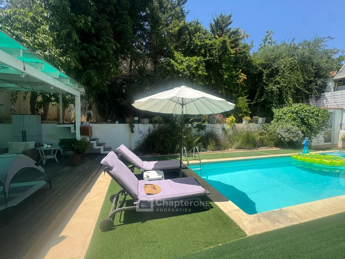 Detached Villa For Sale  in  Egkomi - Makedonitissa