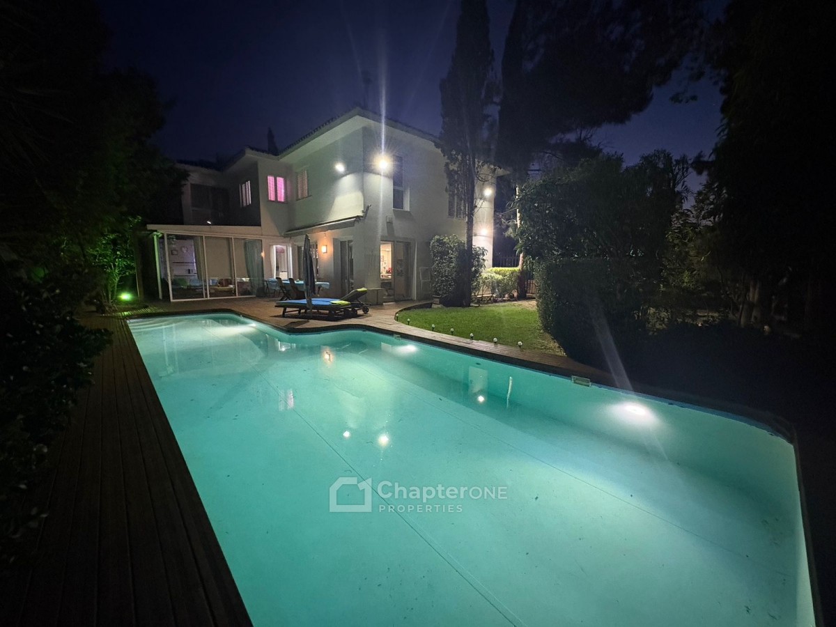 Detached Villa For Sale  in  Strovolos - Dasoupolis