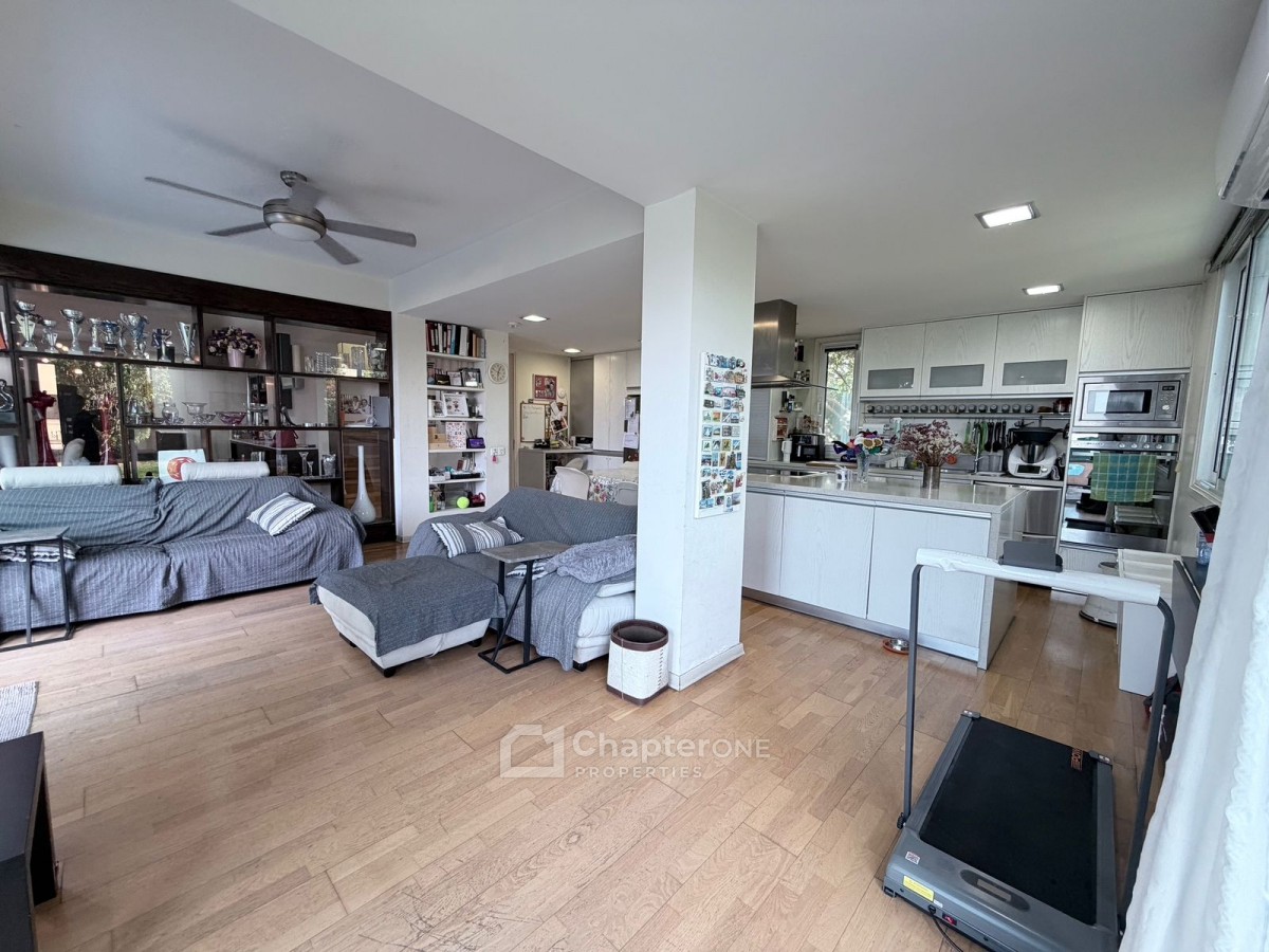 Detached Villa For Sale  in  Strovolos - Dasoupolis