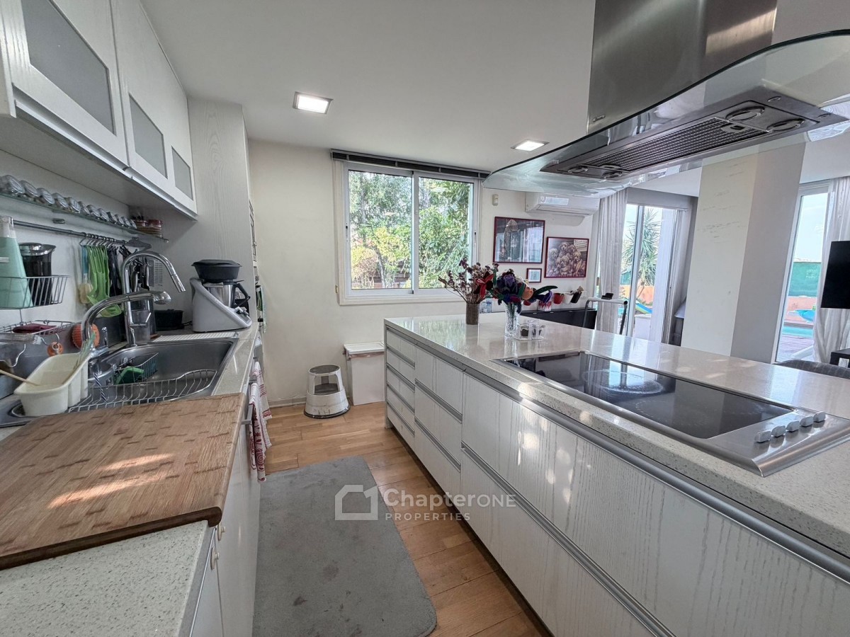 Detached Villa For Sale  in  Strovolos - Dasoupolis