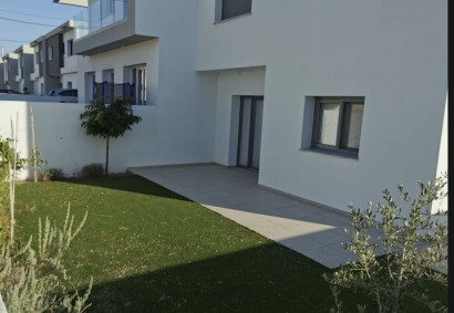 Lakatameia - Agia Paraskevi Semi Detached Villa | C12404