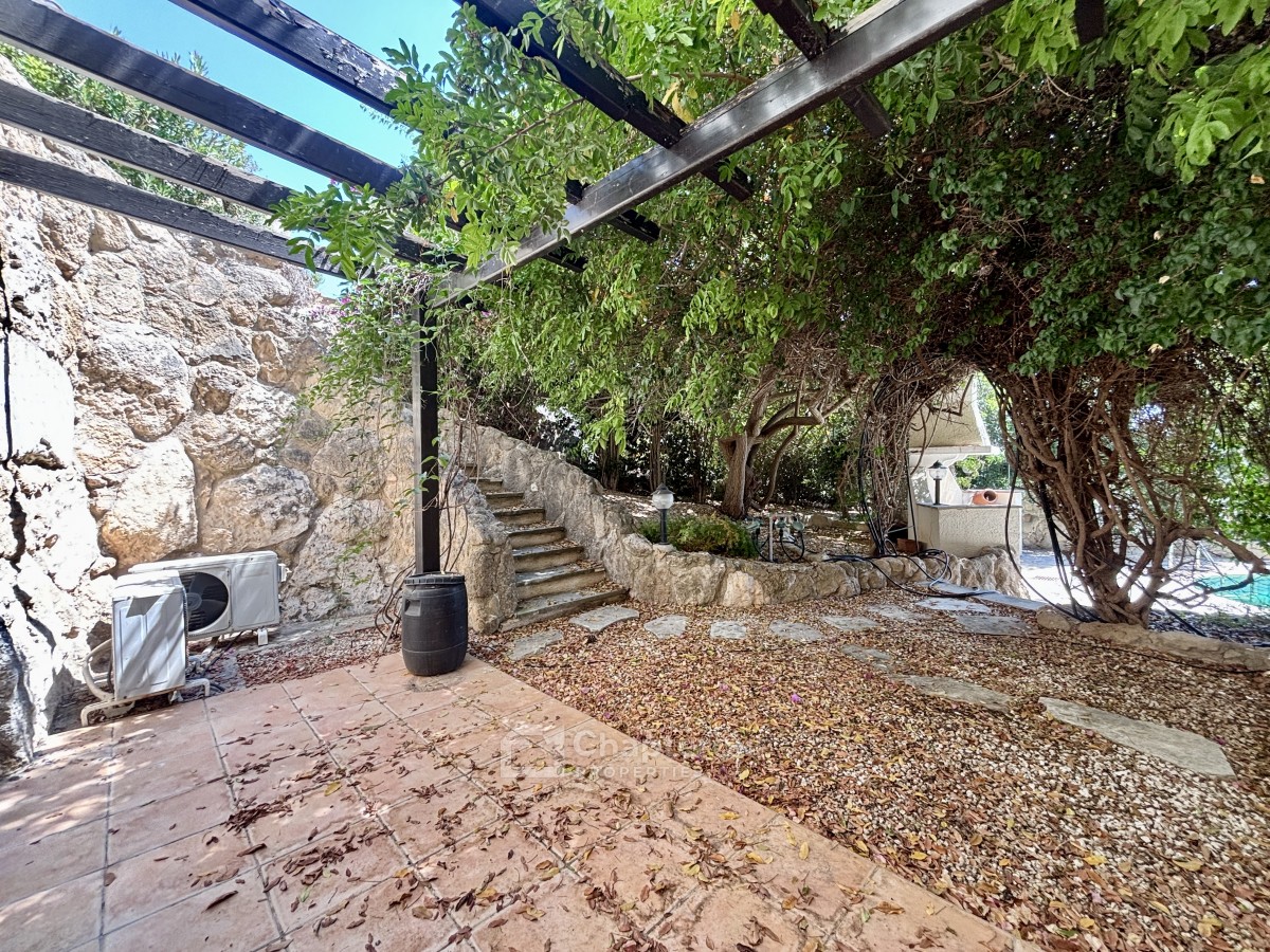 Detached Villa For Sale  in  Tala