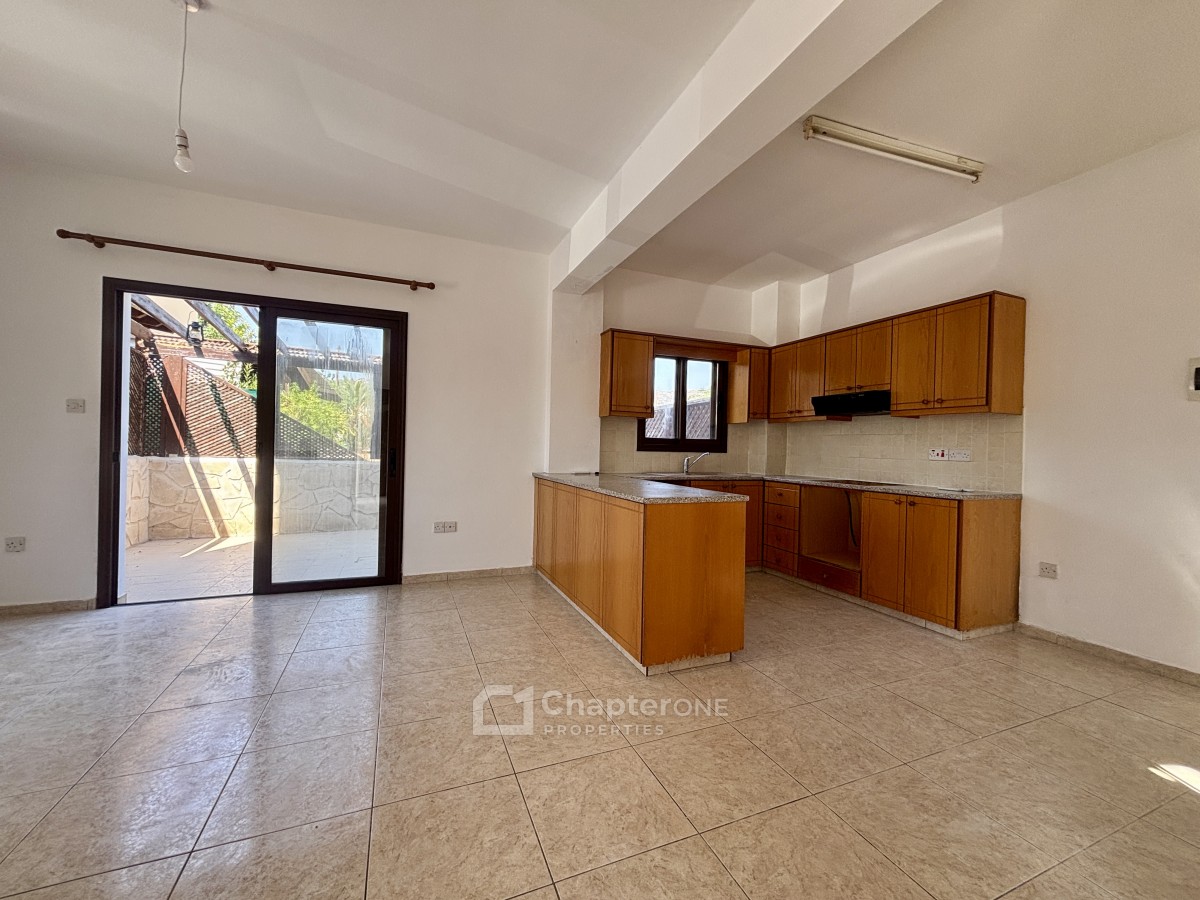 Semi Detached Villa For Sale  in  Mesogi