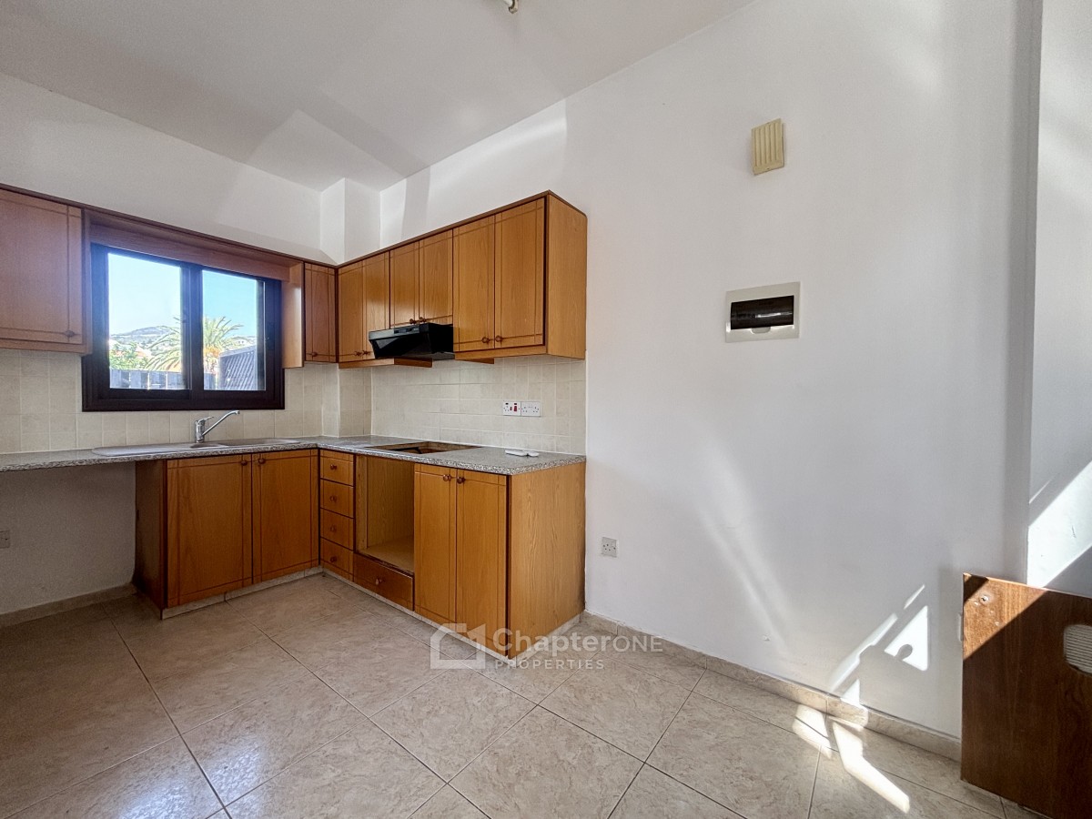 Semi Detached Villa For Sale  in  Mesogi