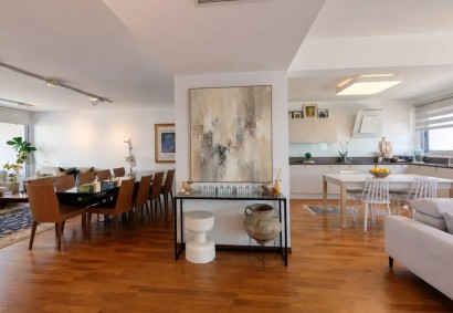 Strovolos - Chryseleousa Penthouse For Sale | C12448