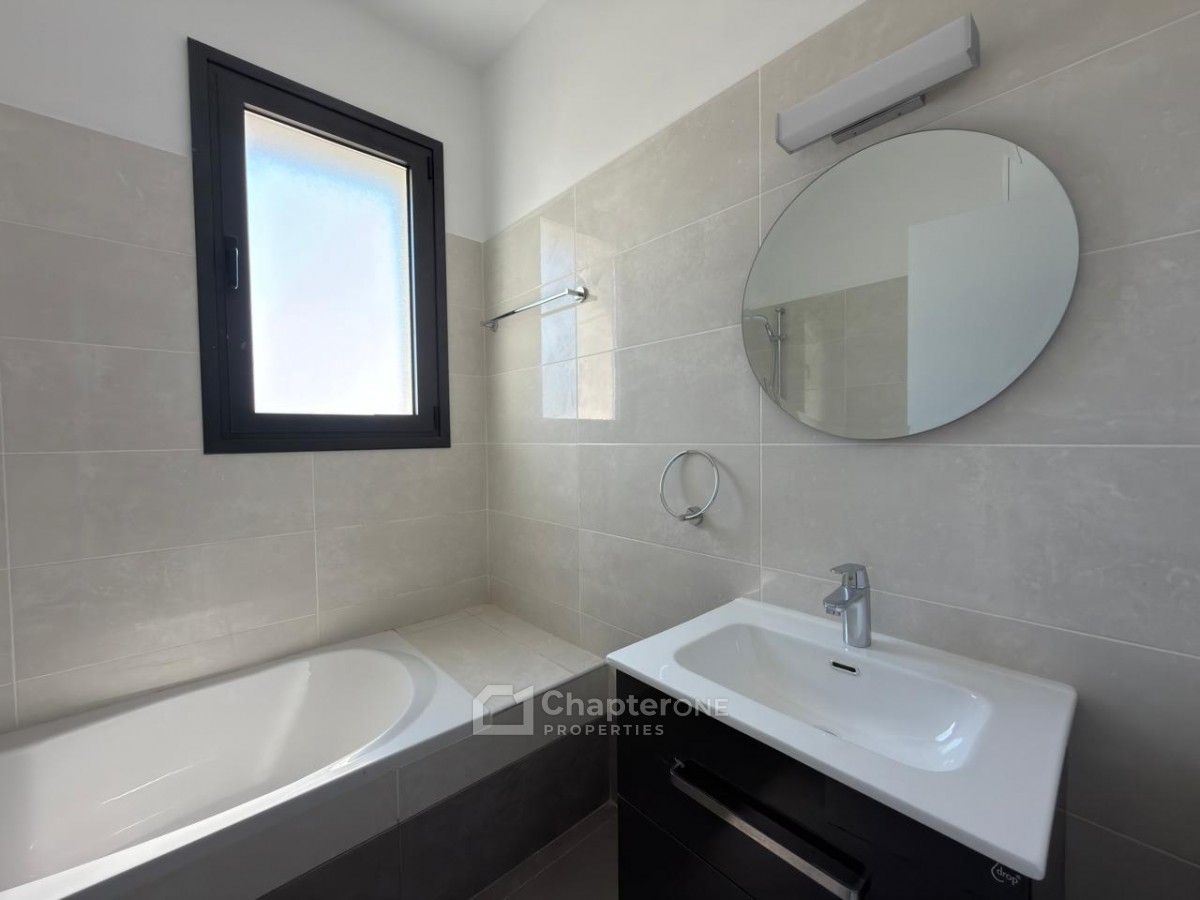Apartment For Sale  in  Kato Paphos - Universal