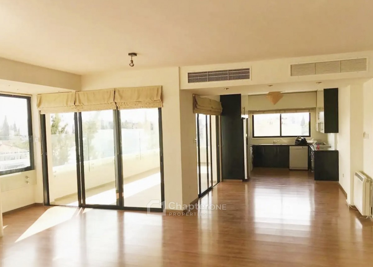 Penthouse For Rent  in  Nicosia - Agios Andreas