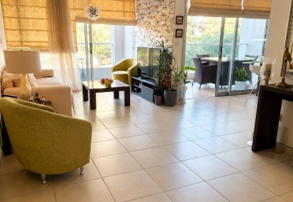 Egkomi, Nicosia Apartment For Sale | C12483