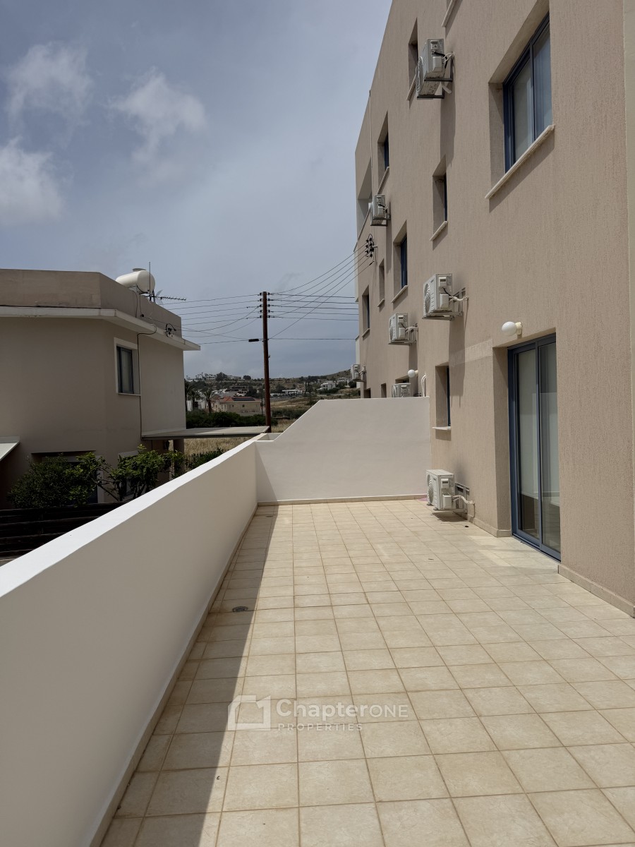 Ground Floor Apartment For Sale  in  Geroskipou