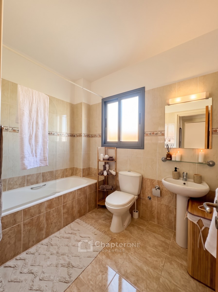 Apartment For Sale  in  Geroskipou