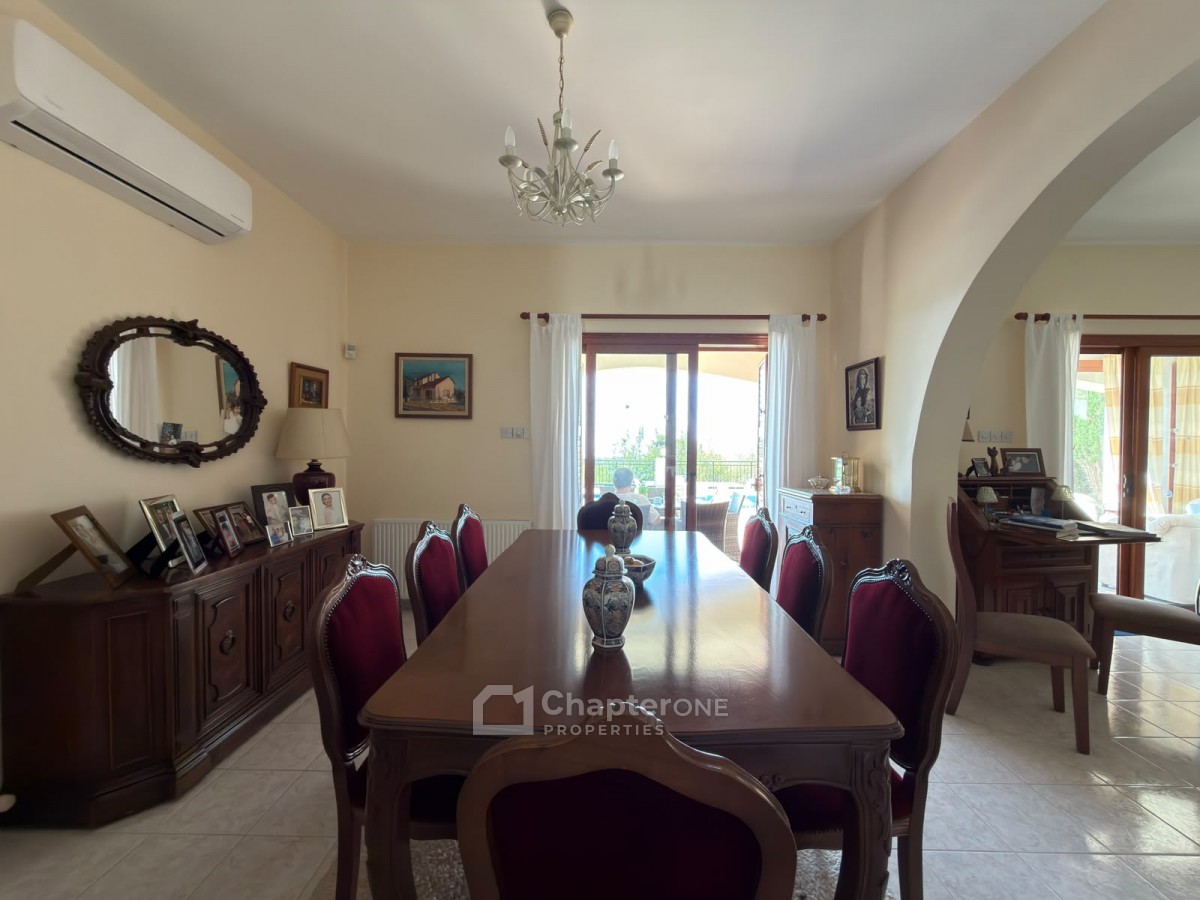 Detached Villa For Sale  in  Tsada