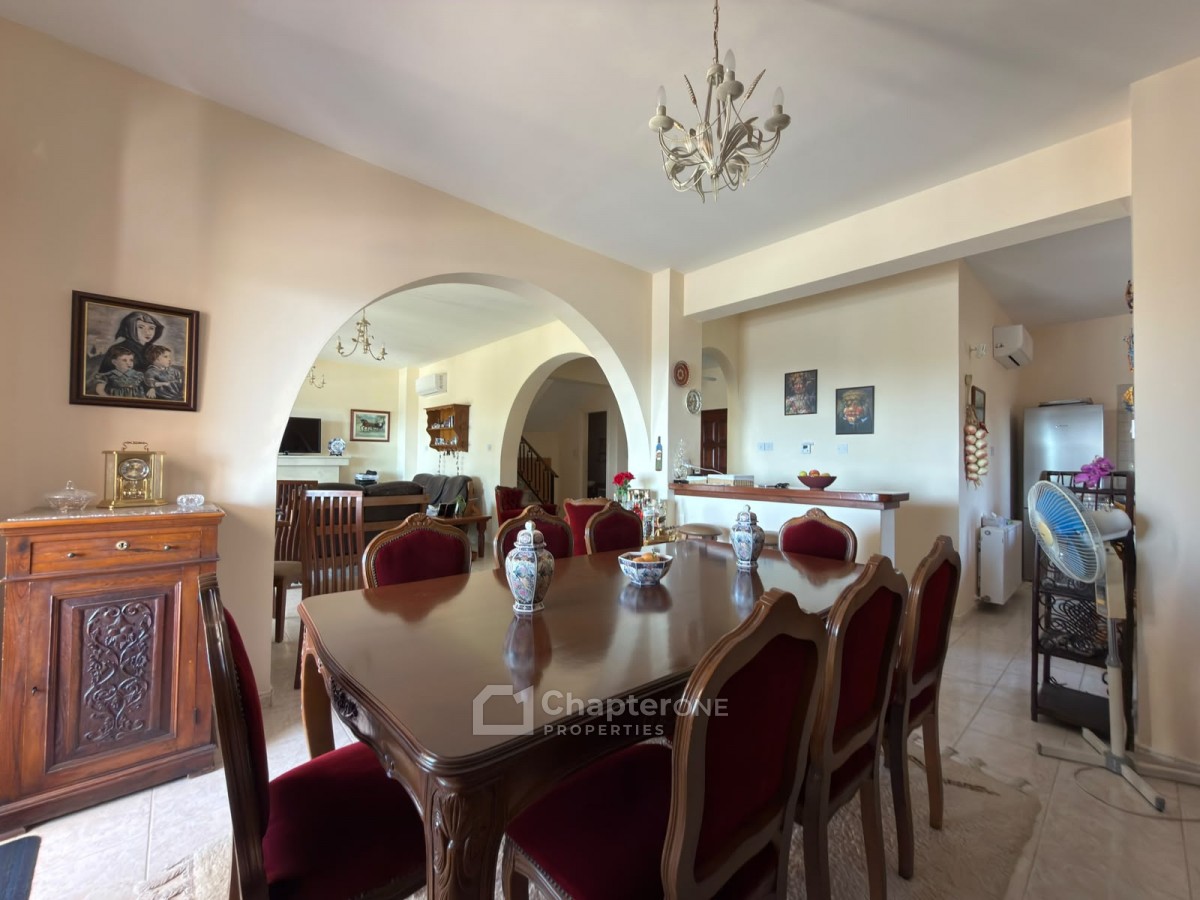 Detached Villa For Sale  in  Tsada