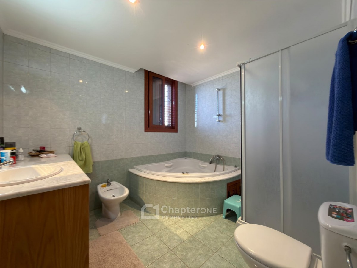 Detached Villa For Sale  in  Tsada