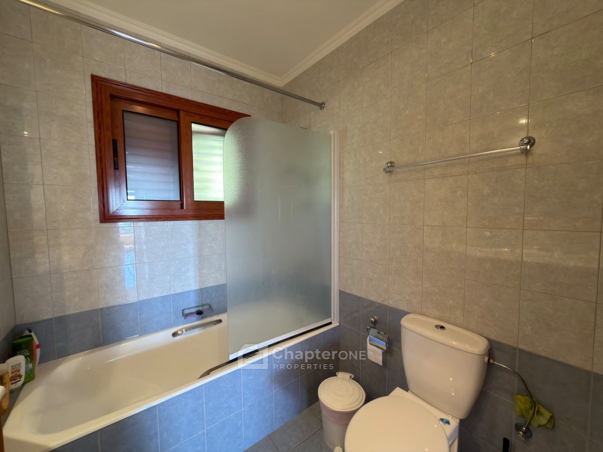 Detached Villa For Sale  in  Tsada