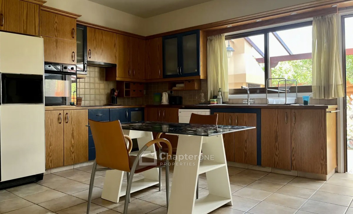 Detached Villa For Rent  in  Egkomi