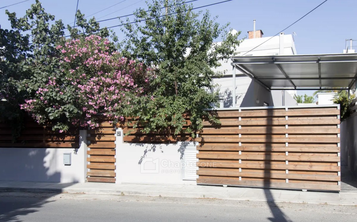 Semi Detached Villa For Rent  in  Strovolos - Stavros