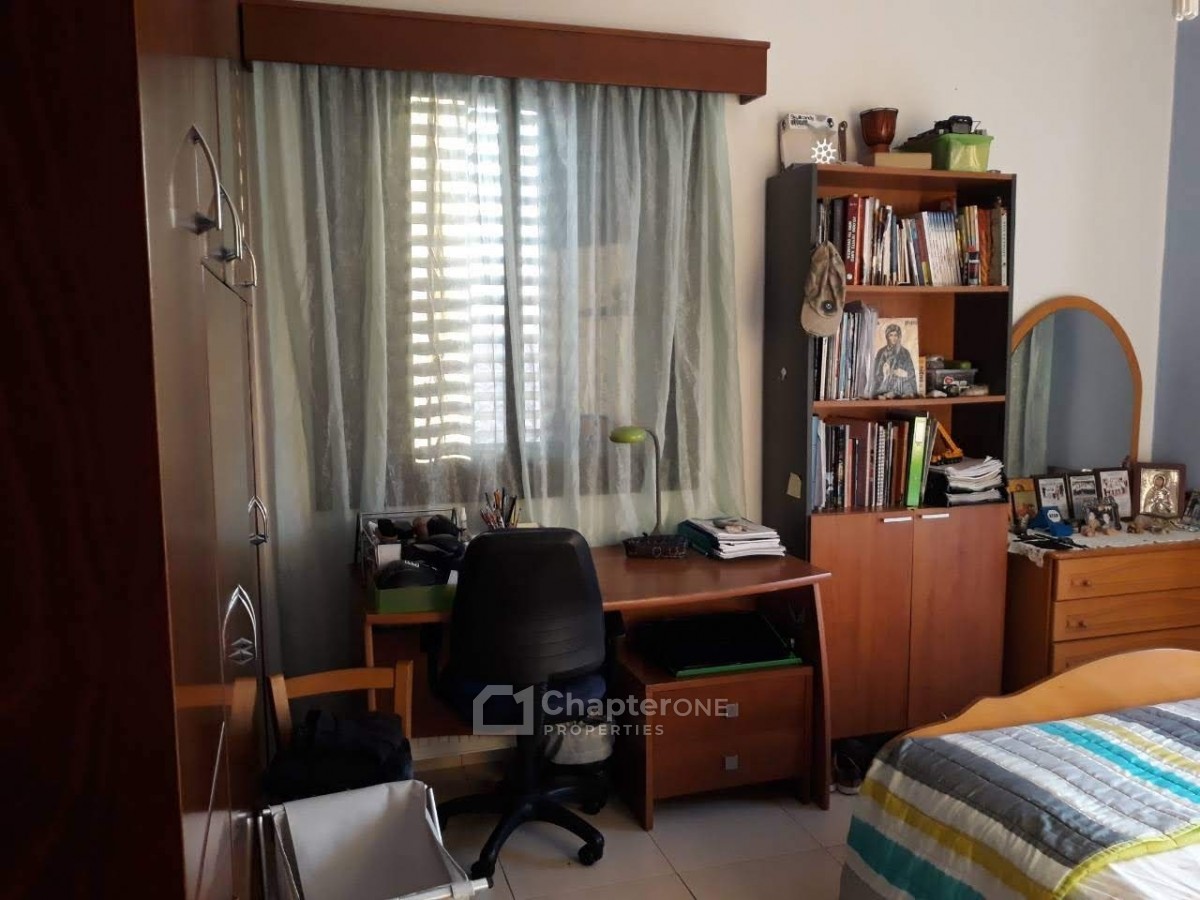 Detached Villa for sale in Empa