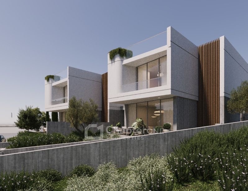 Detached Villa For Sale  in  Agia Marinouda