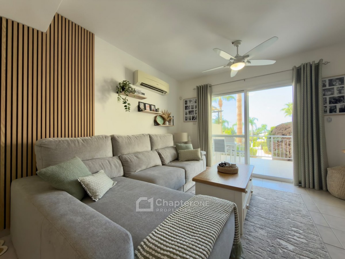 Townhouse For Sale  in  Peyia