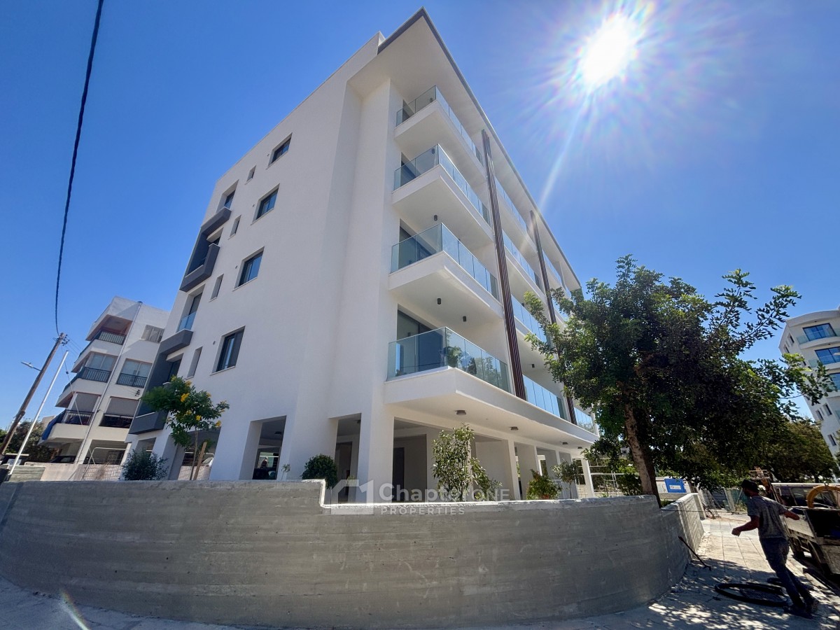 Apartment For Sale  in  Paphos Town